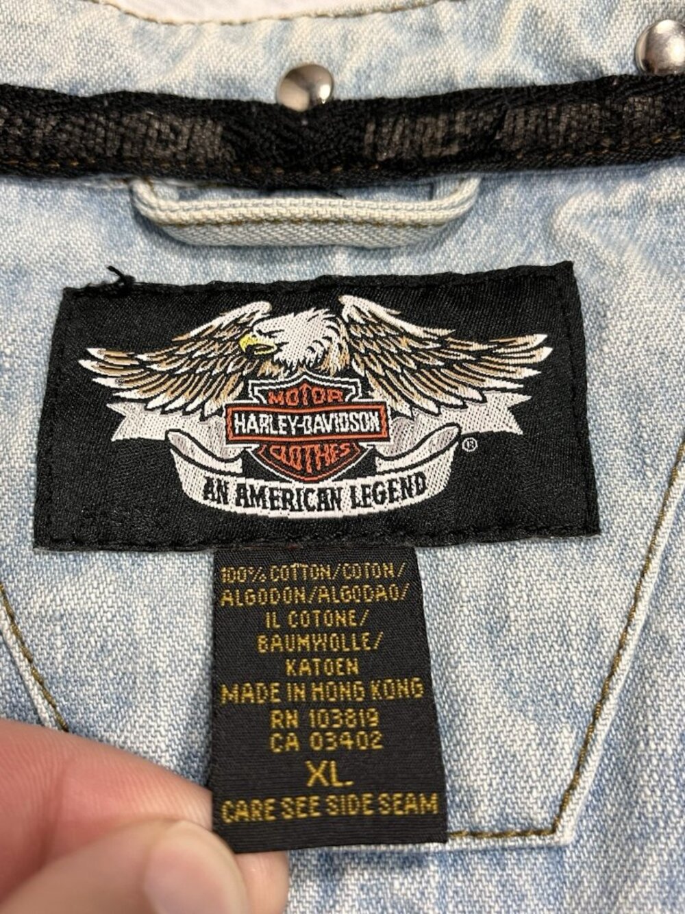 Women’s Sz XL Harley Davidson Denim Jacket Patches Studs Distressed Light Blue - Picture 11 of 13